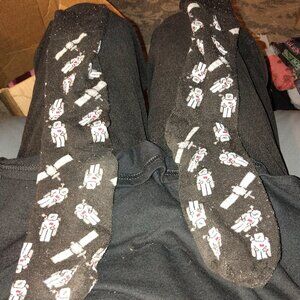 socksfinal price pls no more discounts struggling  diaabled mama
